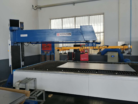 �ŷ��Ԅ�(d��ng)�ұ������ϙC(j��)е��